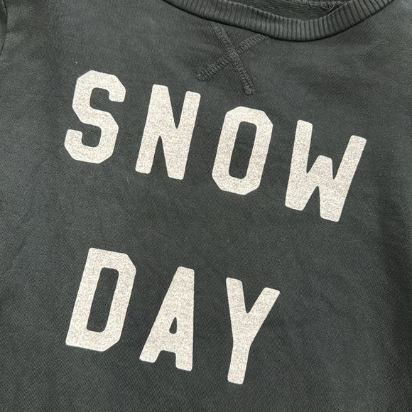 Jean + June kids snow day sweatshirt 4/5 - Picture 2 of 3